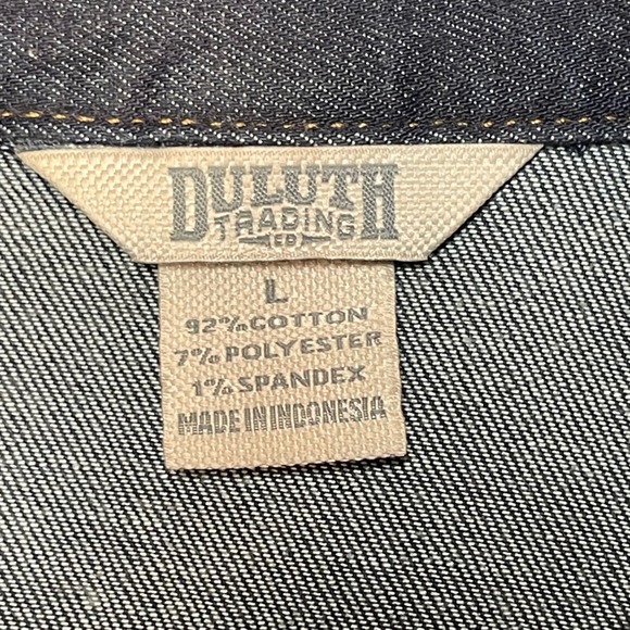 Duluth Trading Co Womens Dark Wash Stretch Denim Trucker Jacket Size Large 85819 - Picture 4 of 9